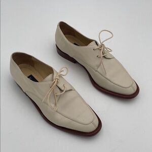 Vintage Kenneth Cole Cream Oxford Shoes Moc-Toe Stitching women 6.5M Y2K retro